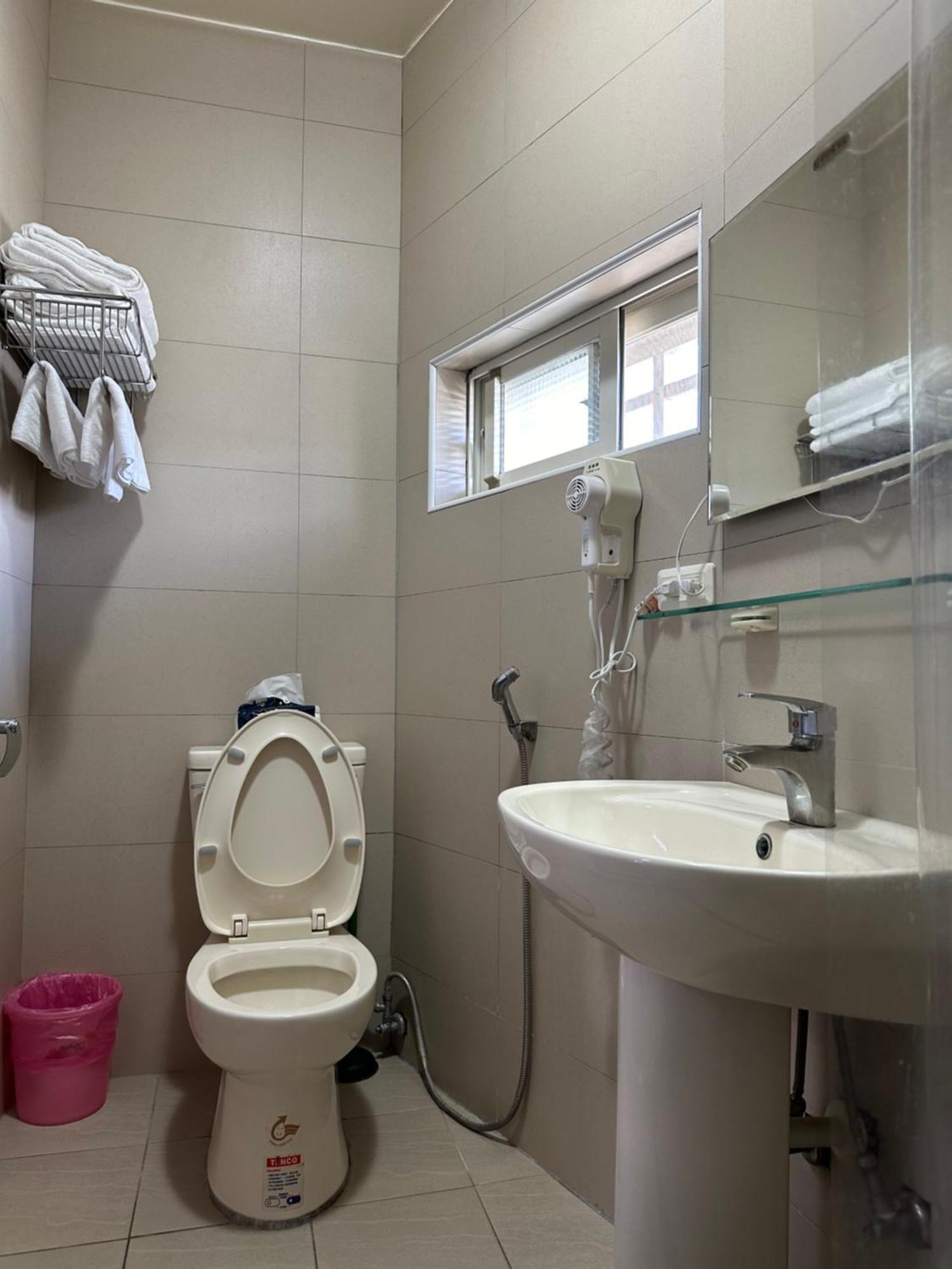 Niuge Minsu Homestay Yuli Buitenkant foto